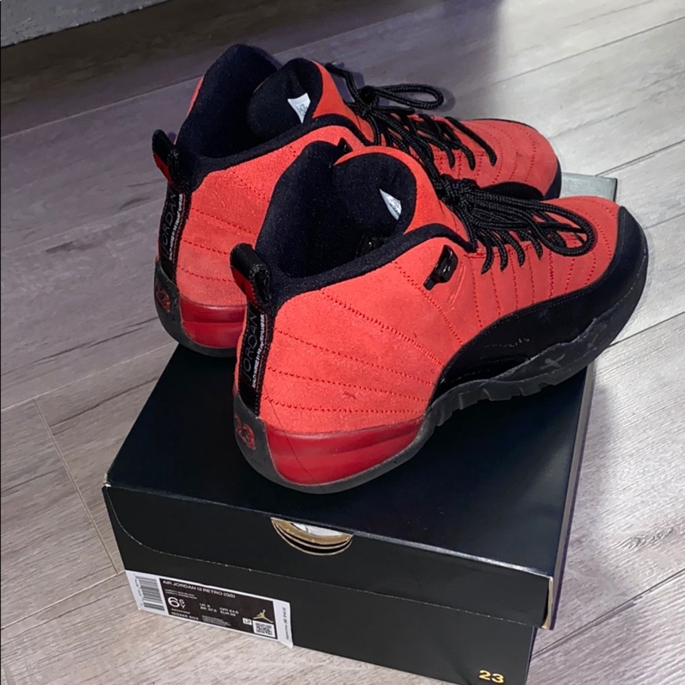 Air Jordan 12 Retro (GS) 6:5 Youth ❤️